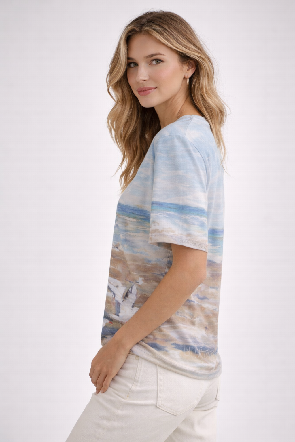 Beach with seagulls All-over print T-Shirt