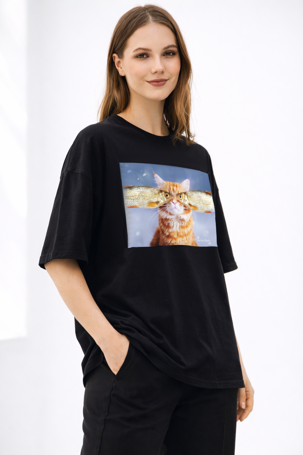 Fisheye cat T-Shirt