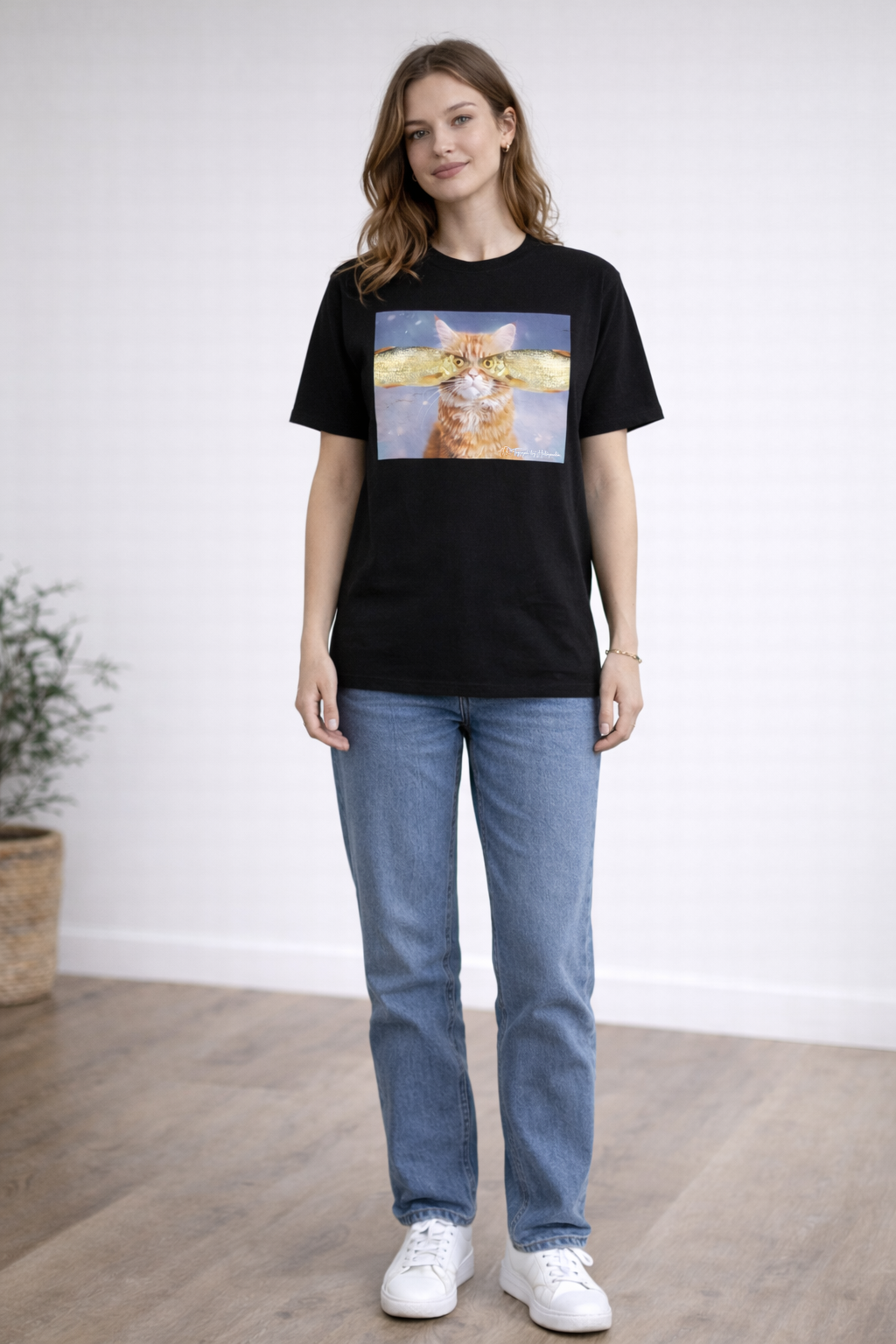 T-shirt met vissenoogmotief en kat