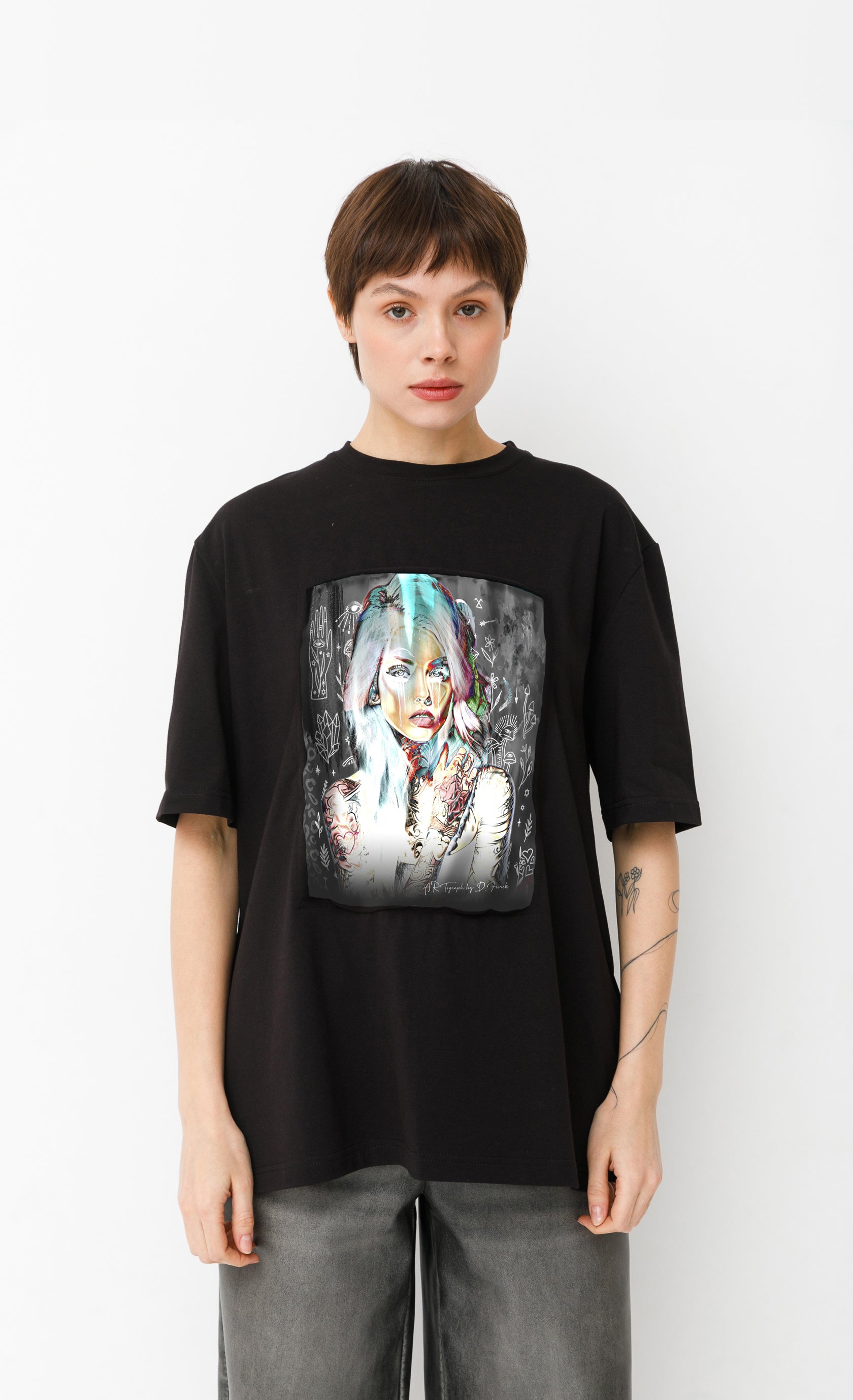 Electra T-Shirt Artograph by Djamila Fierek