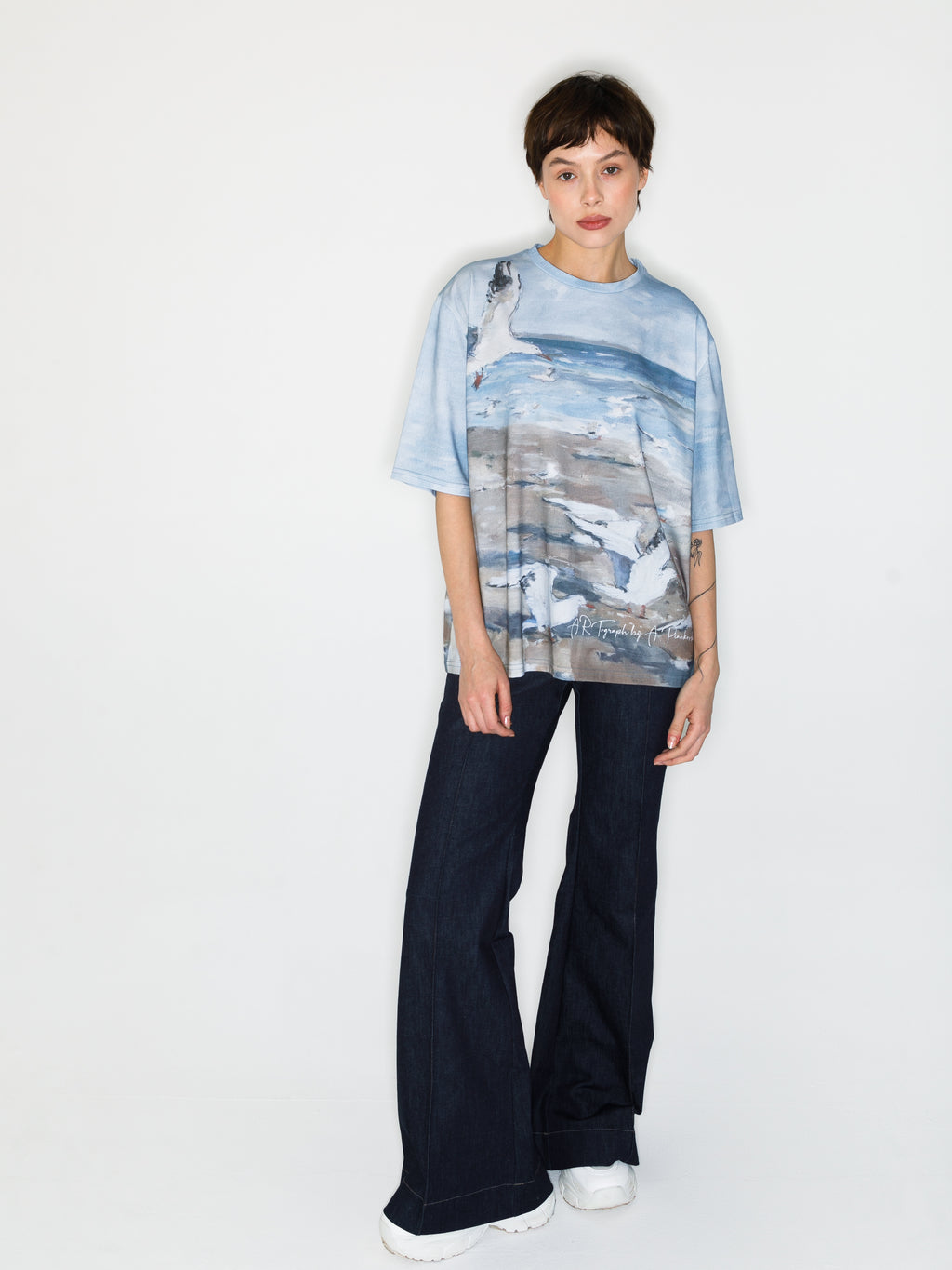 Beach with seagulls All-over print T-Shirt