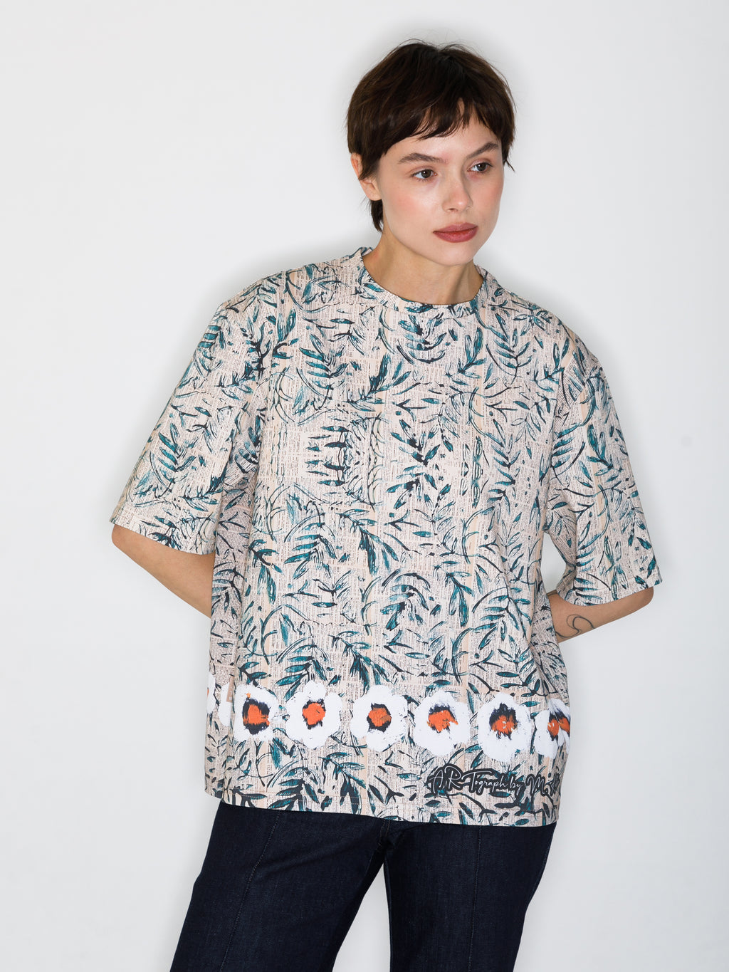 Book flowers All-over print T-Shirt